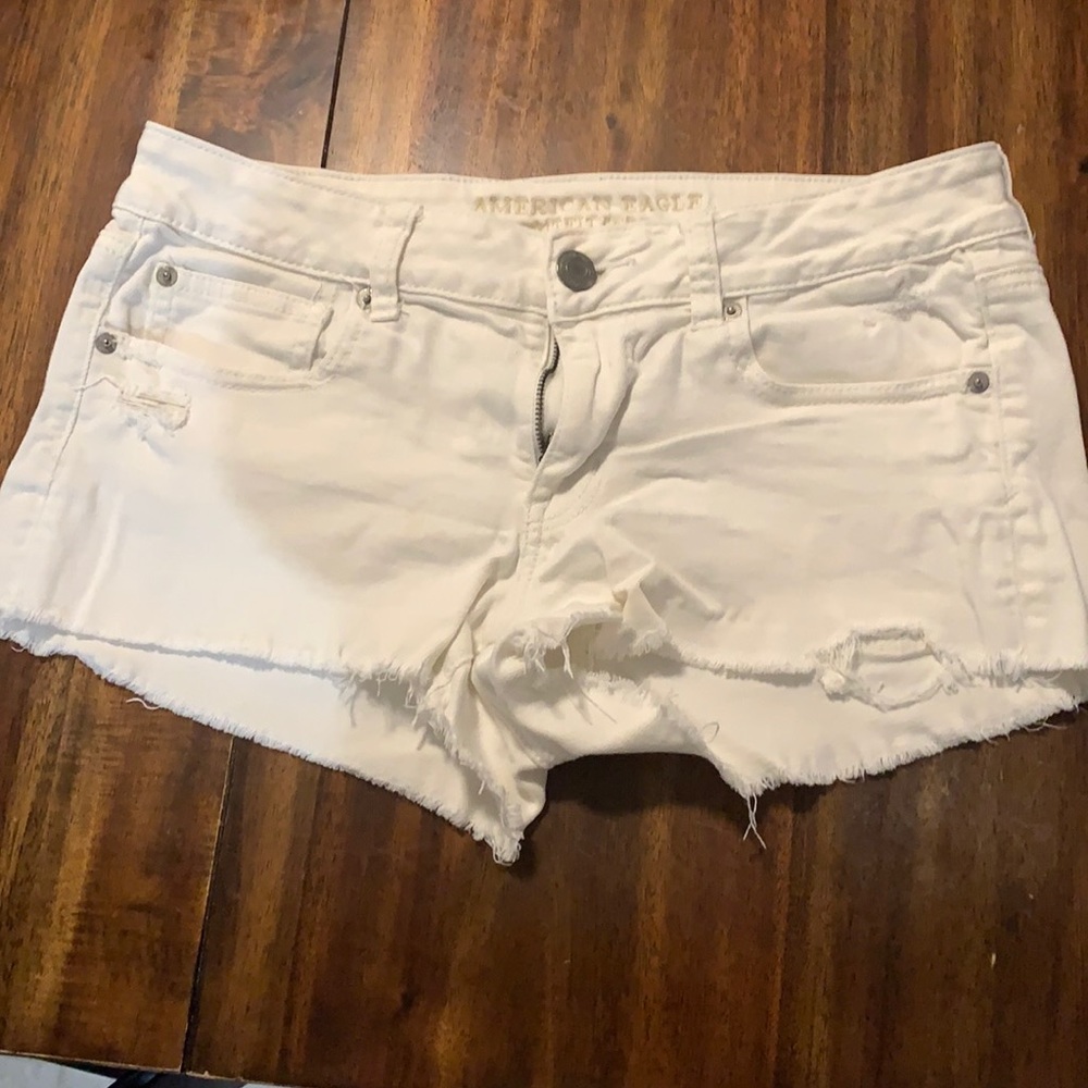 White distressed jean short